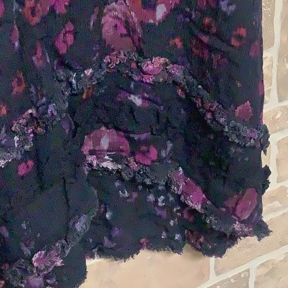 Free People -Sz L - racer back flowy wide hem tiered floral black purple Top - Picture 5 of 8